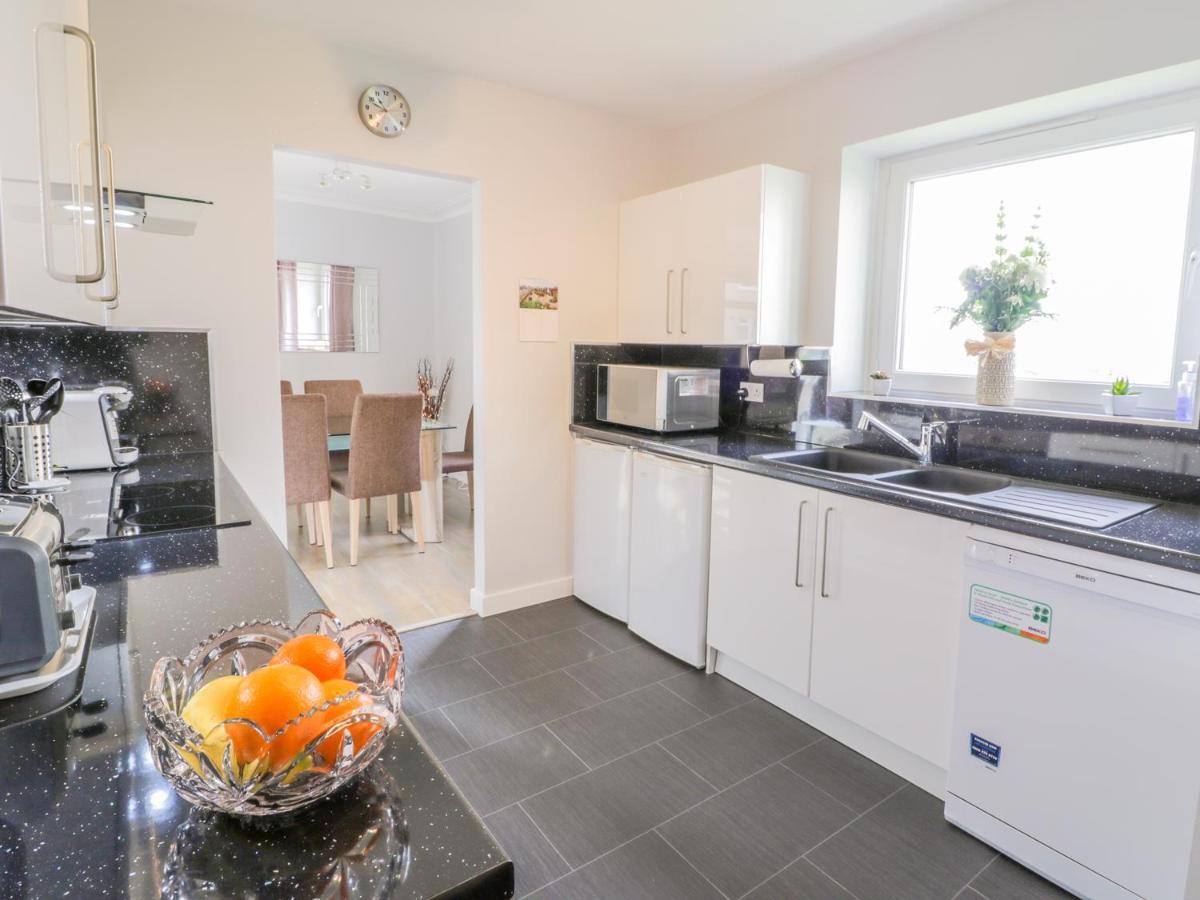 Cumbrae View Apartamento Largs Exterior foto