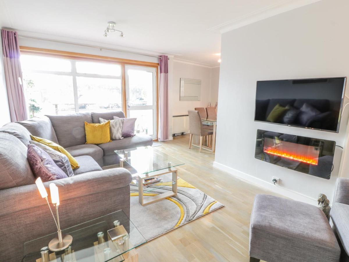 Cumbrae View Apartamento Largs Exterior foto